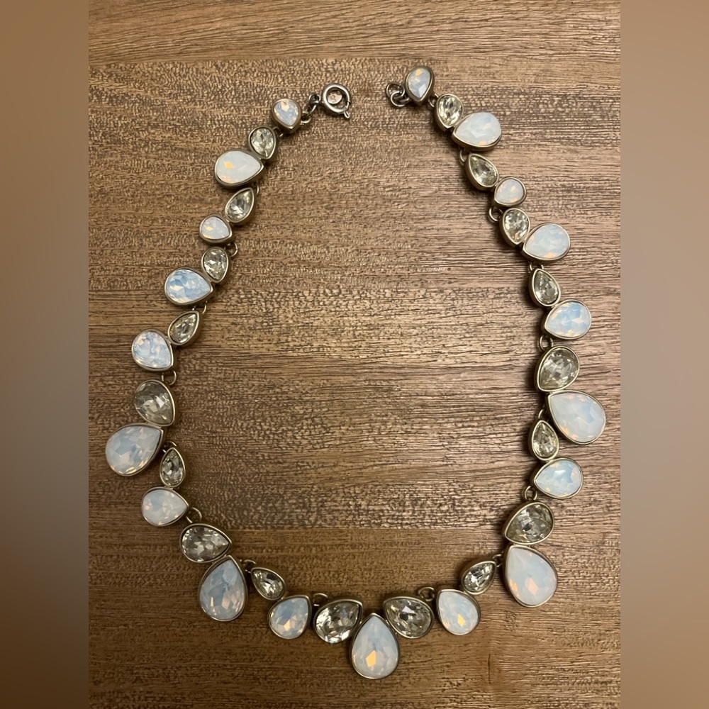 Gorgeous teardrop necklace